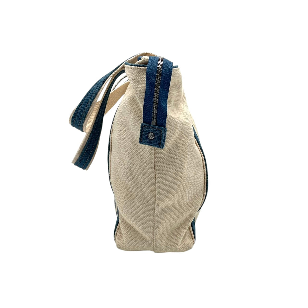 【美品】ディーゼル バッグ キャンバス トートバッグ ハンドバッグ 手提げ 肩掛け ロゴ刺しゅう コットン アイボリー 生成り ブルー 青 シルバー金具 エレガント スタイリッシュ カジュアル デイリー レディース 人気 定番 鞄 S64