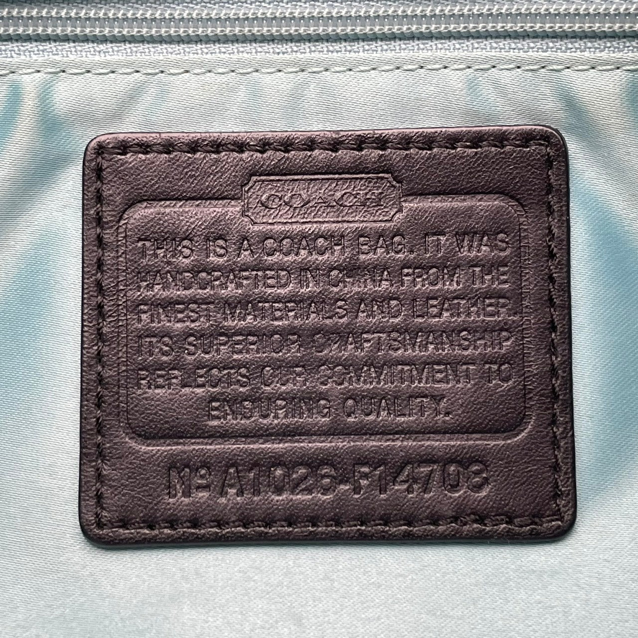 コーチ バッグ シグネチャー 2WAY ショルダーバッグ ハンドバッグ ワンショルダー 肩掛け 斜め掛け キャンバス レザー グレー ブラック 黒 シルバー金具 エレガント スタイリッシュ カジュアル レディース 人気 定番 鞄 F14708 S31