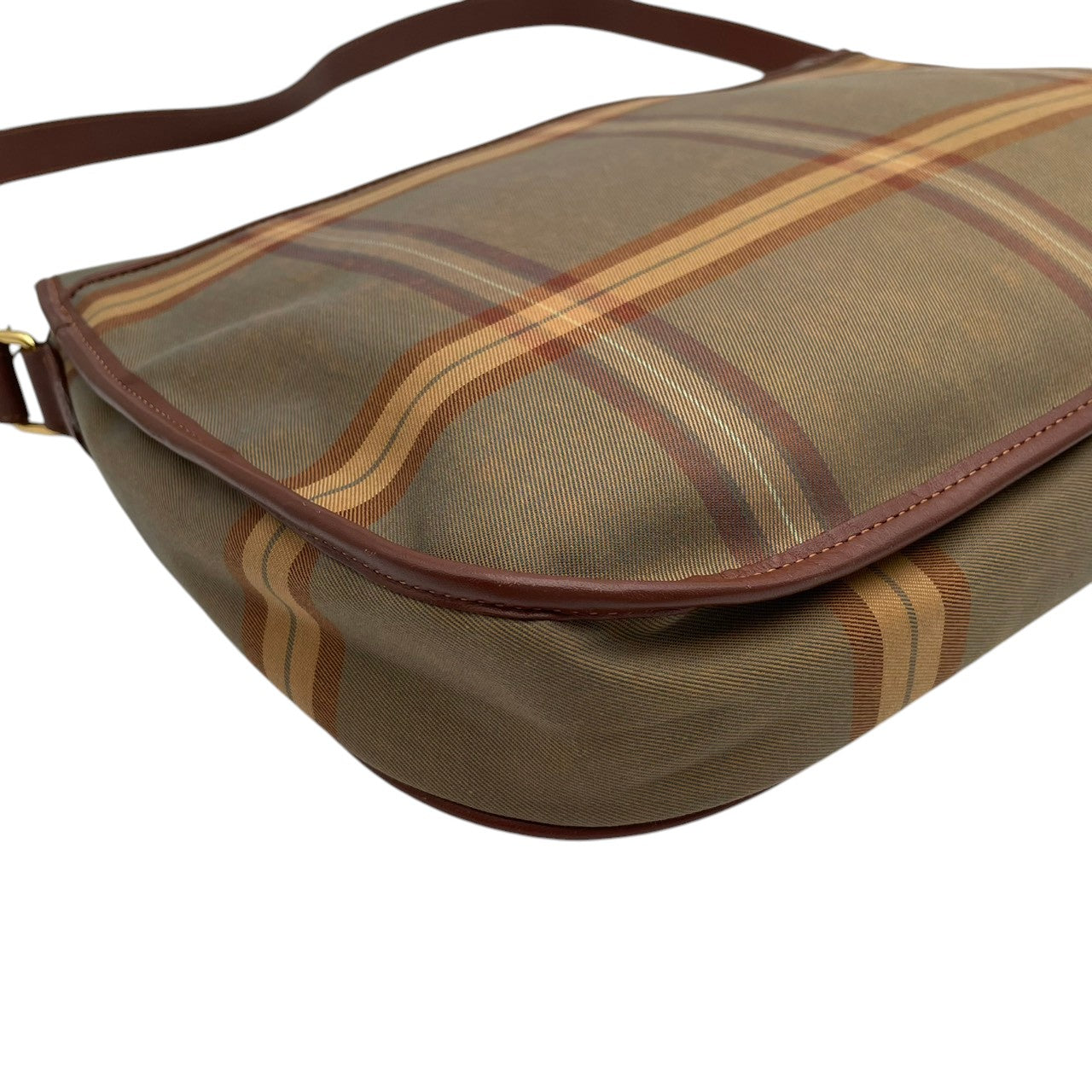 Burberry バーバリー バッグ バーバリーズ ヴィンテージ キャンバス レザー ショルダーバッグ 斜め掛け 肩掛け フラップ チェック柄 ベージュ ブラウン 茶系 ゴールド金具 レディース 定番 人気 鞄 S32
