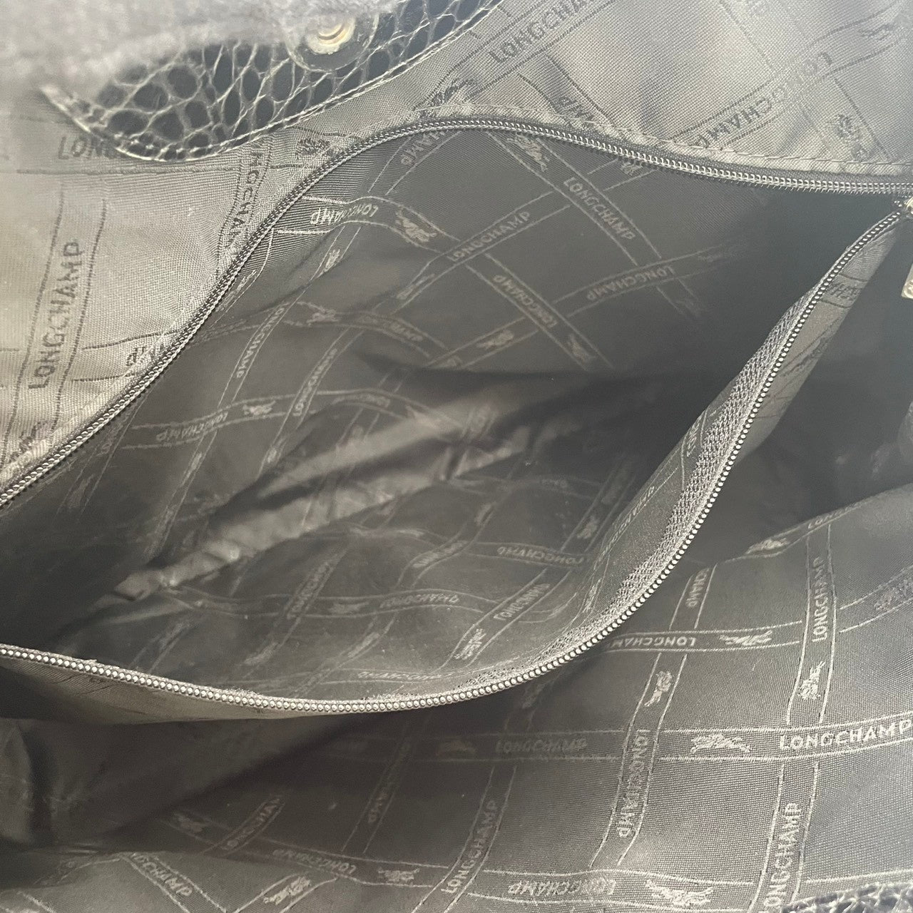 LONGCHAMP ロンシャン バッグ ロゾ ハンドバッグ トートバッグ 手提げ レザー クロコ型押し ブラック 黒 シルバー金具 トグル A4収納 ビジネス 通勤 通学 エレガント クラシック スタイリッシュ 上品 レディース 定番 人気 鞄 S32