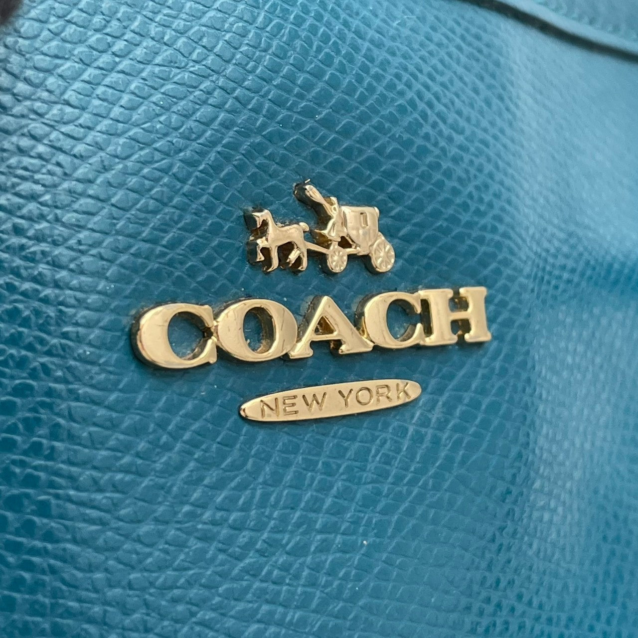 COACH コーチ バッグ クロスグレイン レザー トートバッグ ハンドバッグ 肩掛け 手提げ 本革 レザー ブルー 青 ターコイズブルー ゴールド金具 A4サイズ収納可能 ビジネス 通勤 通学 カジュアル レディース 女性 人気 F34099 S80