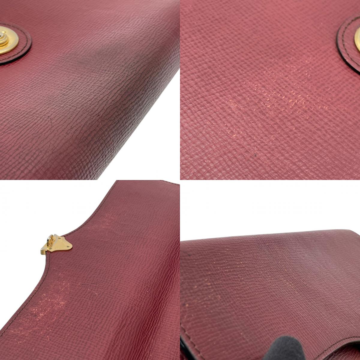 Burberry バーバリー バッグ バーバリーズ ヴィンテージ 型押しレザー クラッチバッグ セカンドバッグ フラップ ボルドー ワインレッド 赤系 ゴールド金具 ロック金具 レトロ メンズ レディース ユニセックス 人気 定番 鞄 S90