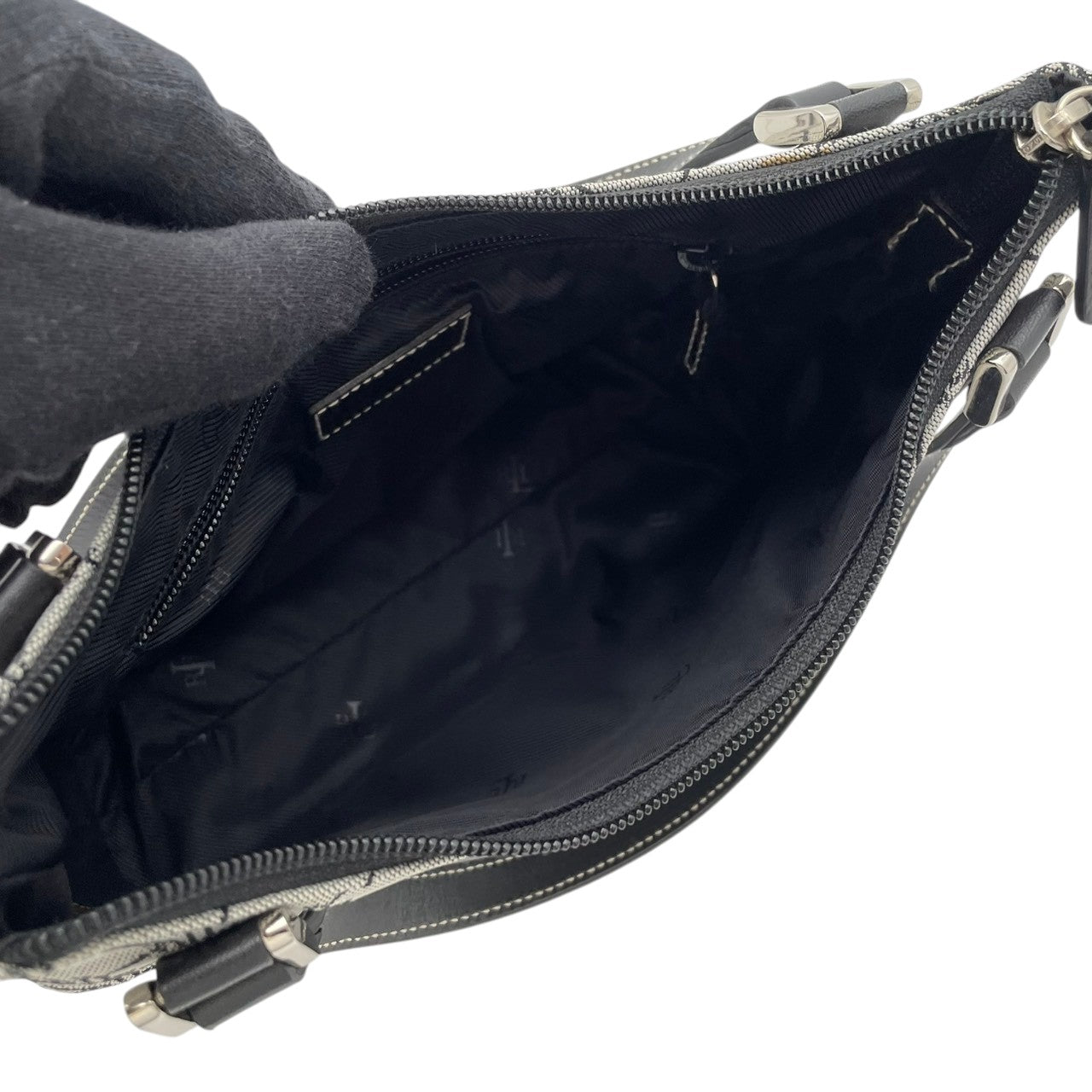 【美品】 RLL ラルフローレン RLロゴ モノグラム キャンバス レザー ハンドバッグ ミニショルダーバッグ グレー ブラック 黒 シルバー金具 エレガント クラシック スタイリッシュ カジュアル デイリー 通勤 レディース 女性 人気 定番 鞄 S90