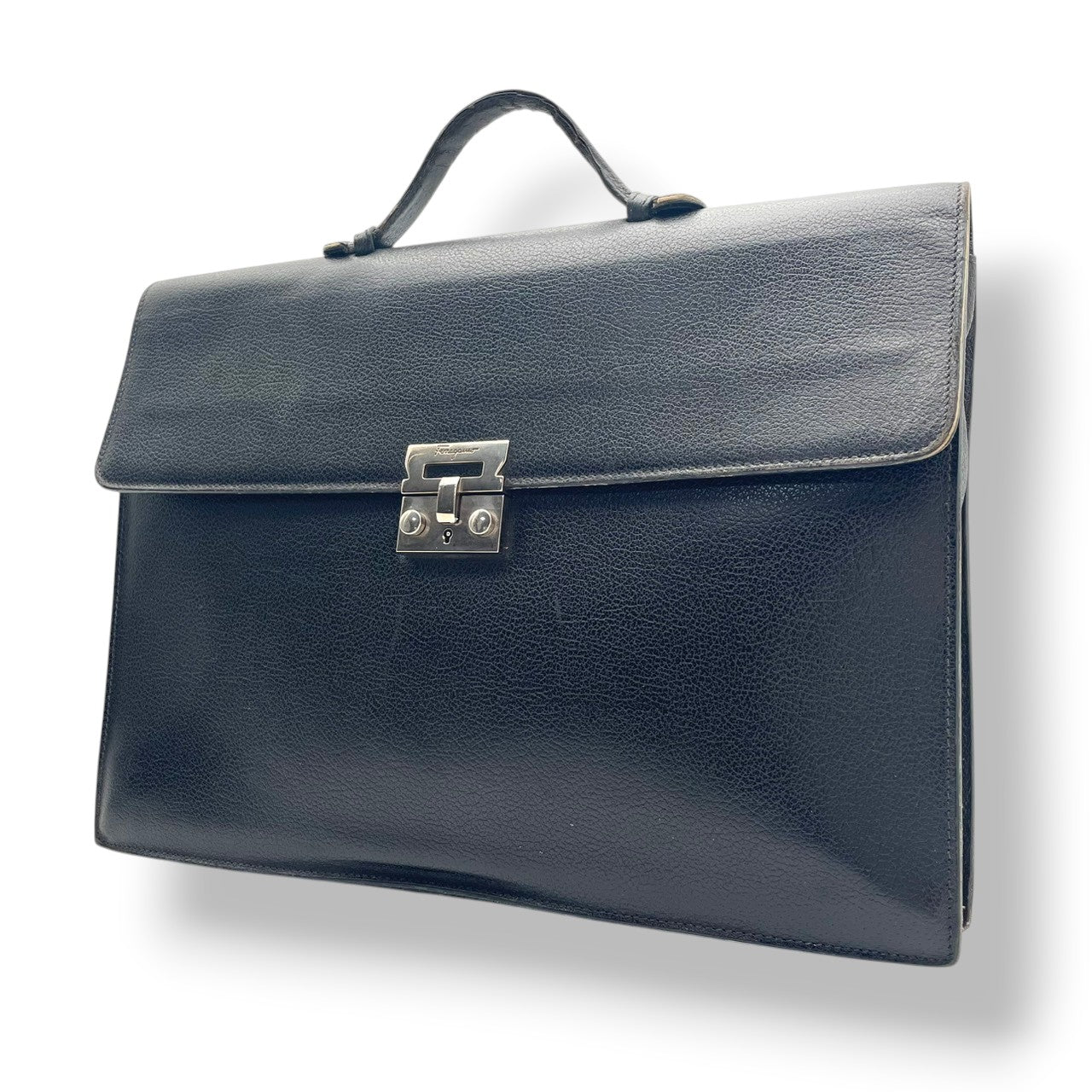 フェラガモ Salvatore Ferragamo ヴィンテージ レザー ブリーフケース ビジネスバッグ 書類鞄 手提げ A4収納 本革 ブラック 黒 シルバー金具 エレガント クラシック スタイリッシュ 通勤 ビジネス メンズ レディース S66