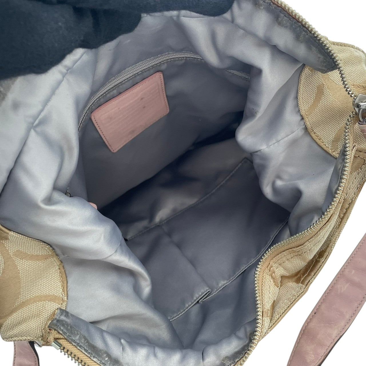 コーチ COACH シグネチャー ホーボー ショルダーバッグ ワンショルダーバッグ 肩掛け 斜め掛け キャンバス レザー ベージュ ライトピンク シルバー金具 エレガント カジュアル デイリー レディース 女性 人気 定番 F17490 S66