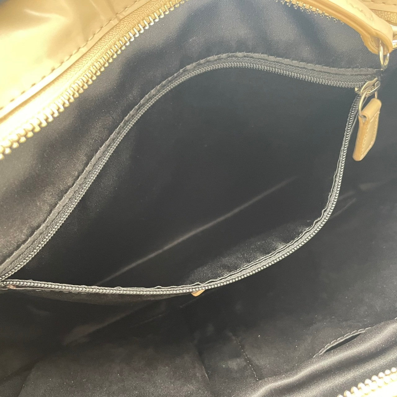 コーチ COACH シグネチャー キャンバス レザー トートバッグ ハンドバッグ 肩掛け A4収納 ベージュ ネイビー 紺色 シルバー金具 エレガント カジュアル デイリー 通勤 通学 レディース 女性 人気 定番 29426 S68