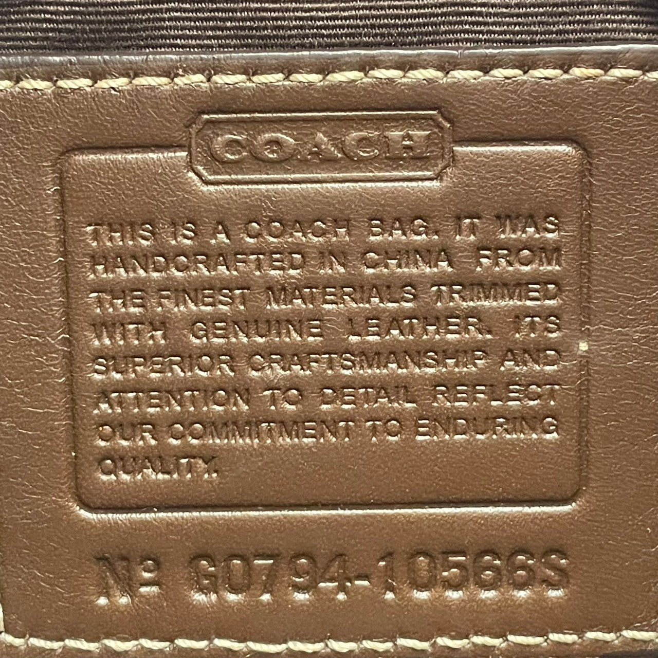 コーチ COACH シグネチャー ターンロック キャンバス レザー ショルダーバッグ 斜め掛け ベージュ ゴールド金具 エレガント カジュアル デイリー お出かけ レディース 女性 人気 定番 10566S S3