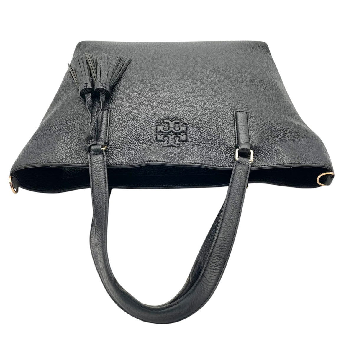 トリーバーチ TORY BURCH テア Thea トートバッグ ショルダーバッグ ハンドバッグ 肩掛け A4収納 シュリンク シボ革 レザー 本革 ブラック 黒 タッセルチャーム エンボスロゴ 通勤 通学 大容量 レディース S79
