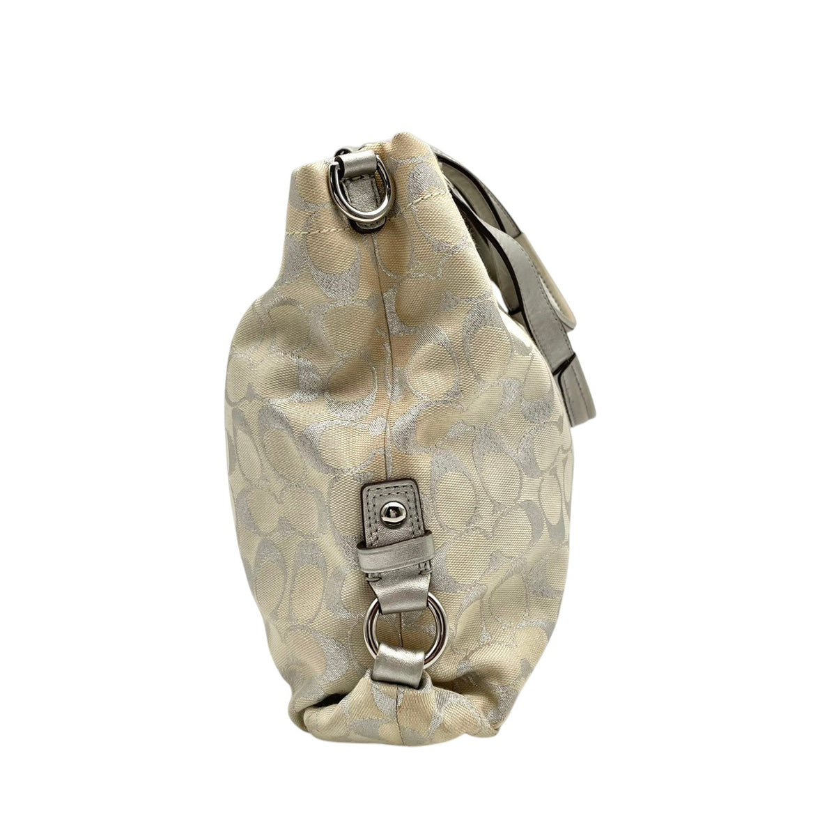 コーチ COACH シグネチャー 2WAY ショルダーバッグ トートバッグ ハンドバッグ 斜め掛け 肩掛け キャンバス レザー 本革 アイボリー シルバー 銀色 メタリック エレガント カジュアル 通勤 通学 お出かけ レディース F15807 S94
