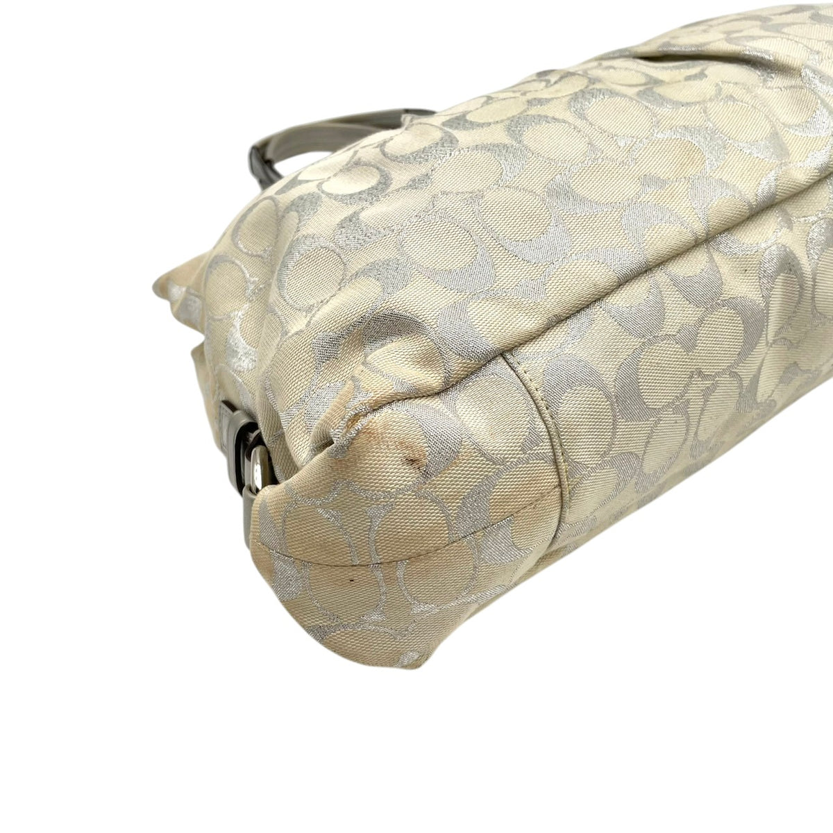 コーチ COACH シグネチャー 2WAY ショルダーバッグ トートバッグ ハンドバッグ 斜め掛け 肩掛け キャンバス レザー 本革 アイボリー シルバー 銀色 メタリック エレガント カジュアル 通勤 通学 お出かけ レディース F15807 S94