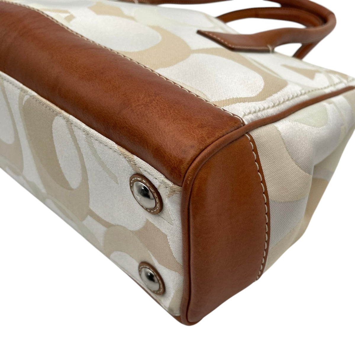 【美品】コーチ COACH マデリン オプティック シグネチャー トートバッグ ハンドバッグ 肩掛け キャンバス レザー 本革 アイボリー キャメルブラウン シルバー金具 ターンロック エレガント カジュアル 11820 S94