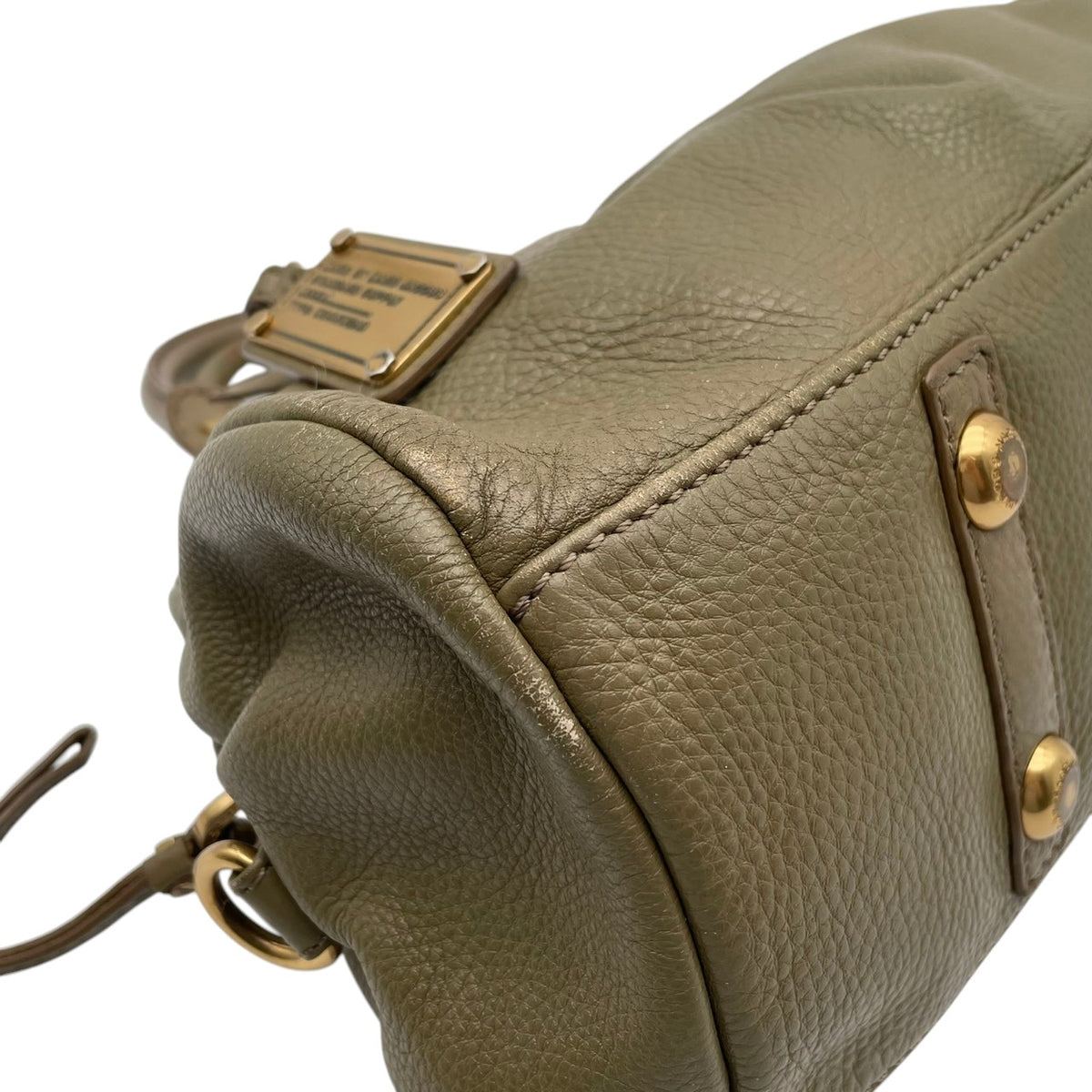 マークバイマークジェイコブス MARC BY MARC JACOBS クラシック Q グルーヴィー ショルダーバッグ ハンドバッグ 2WAY 斜め掛け レザー 本革 オリーブ カーキ系 ゴールド金具 メタルプレート チャーム レディース S35
