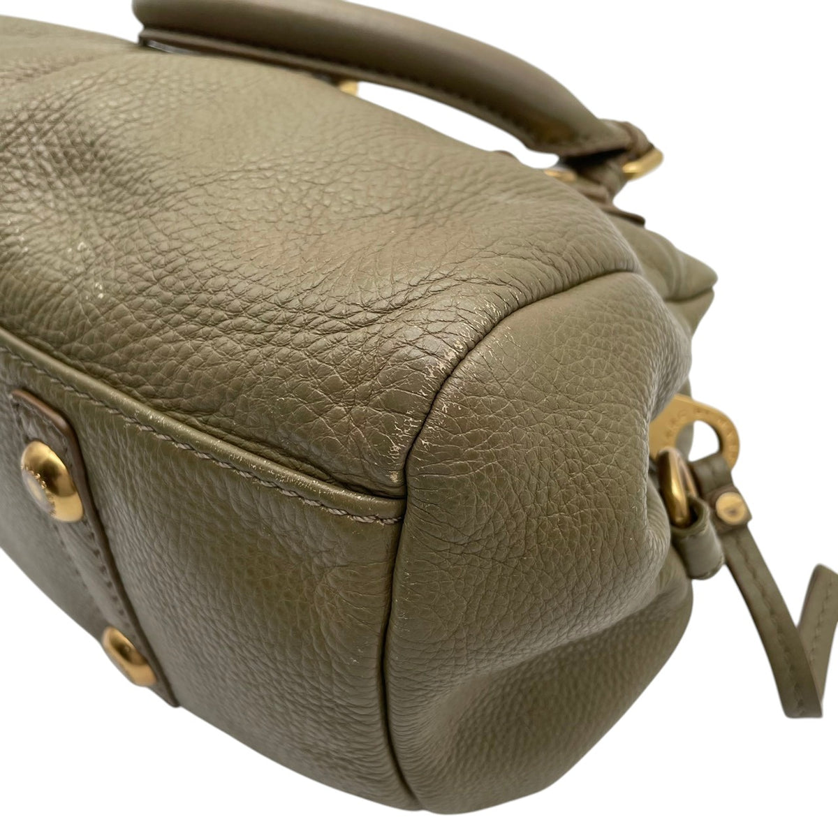マークバイマークジェイコブス MARC BY MARC JACOBS クラシック Q グルーヴィー ショルダーバッグ ハンドバッグ 2WAY 斜め掛け レザー 本革 オリーブ カーキ系 ゴールド金具 メタルプレート チャーム レディース S35