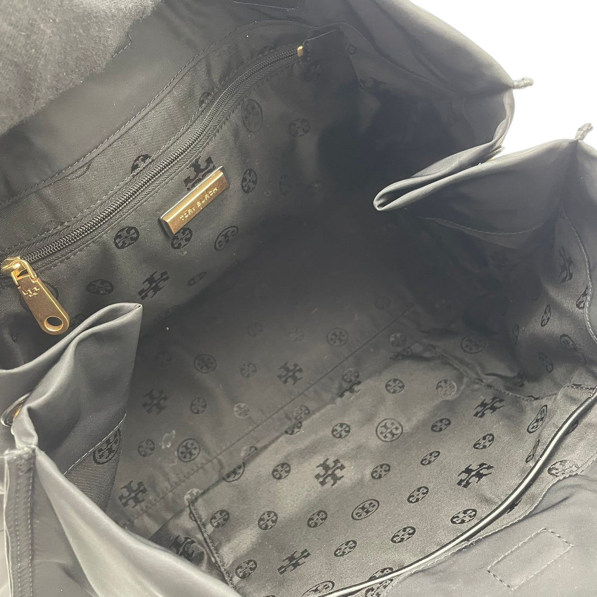 【美品】トリーバーチ TORY BURCH エラ Ella トートバッグ ハンドバッグ ショルダーバッグ 肩掛け ナイロン レザー 本革 ブラック 黒 デカロゴ トライアングル コーナー パッチ A4収納 大容量 通学 通勤 S35