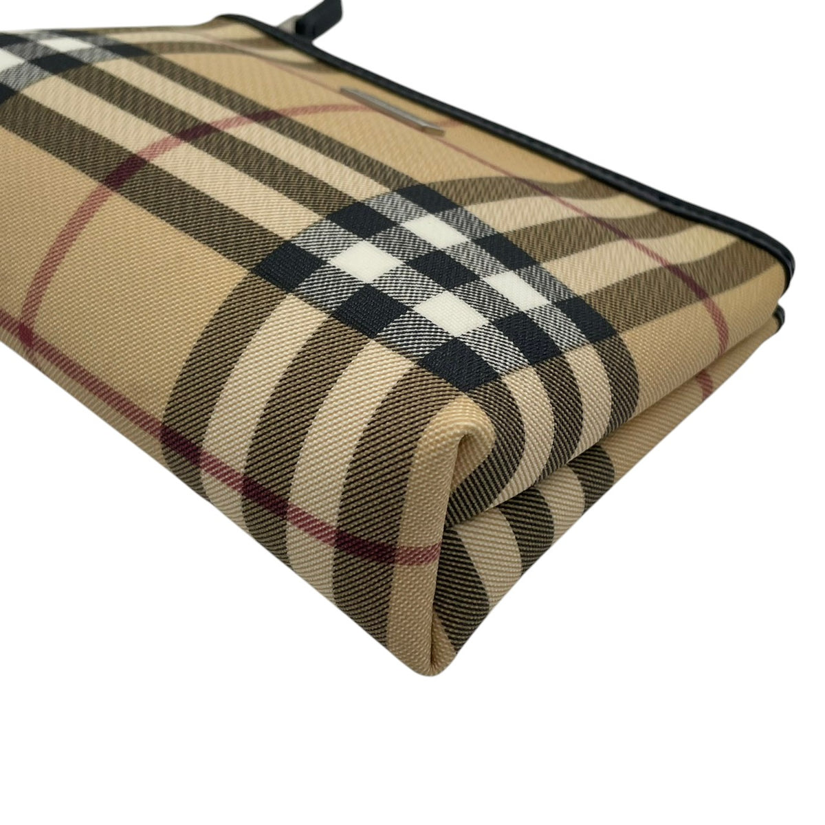 【美品】バーバリー BURBERRY ノバチェック PVC レザー コスメポーチ 化粧ポーチ マルチポーチ 小物入れ メイクポーチ ベージュ ブラック 黒 シルバープレート金具 トラベル エレガント クラシカル レディース メンズ M3
