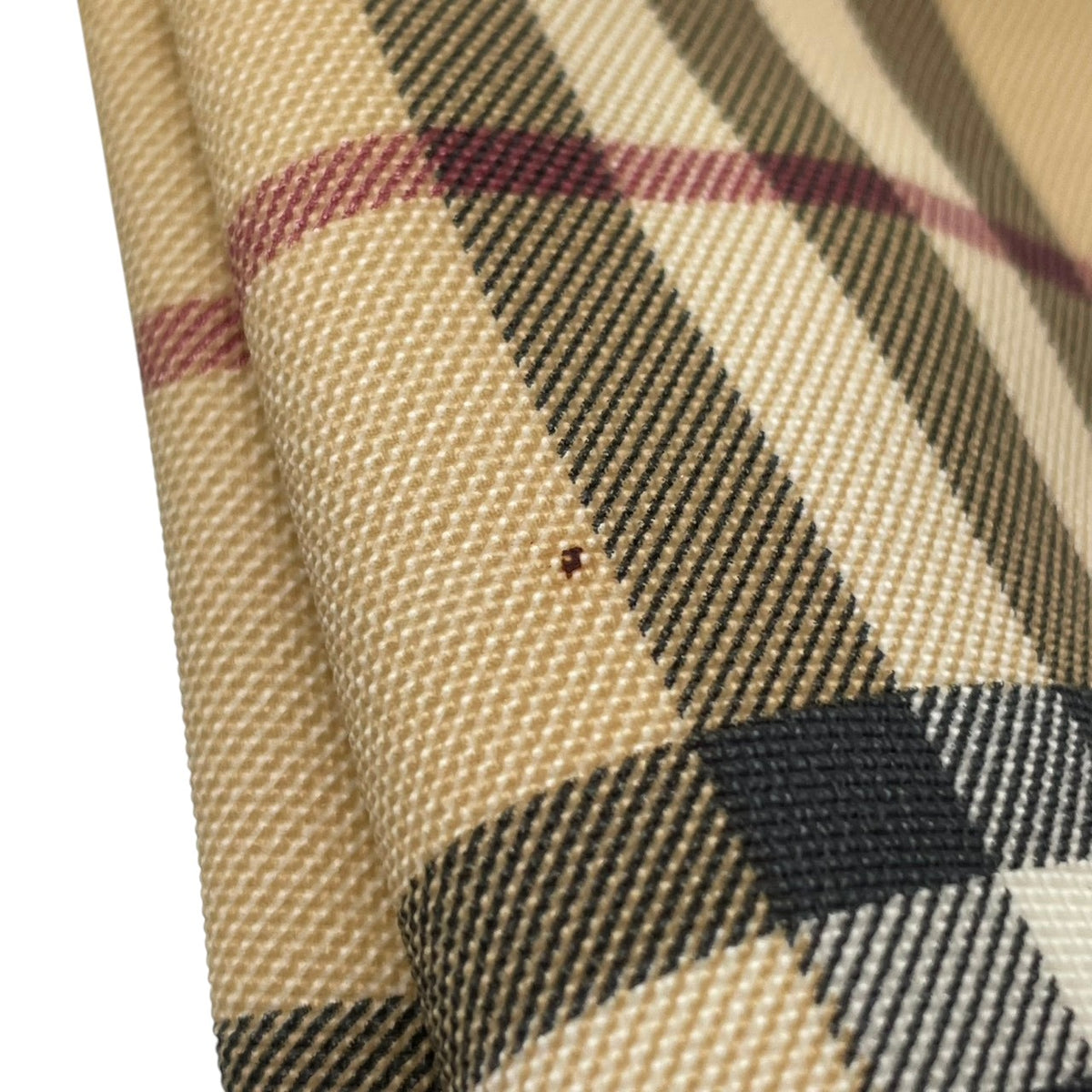 【美品】バーバリー BURBERRY ノバチェック PVC レザー コスメポーチ 化粧ポーチ マルチポーチ 小物入れ メイクポーチ ベージュ ブラック 黒 シルバープレート金具 トラベル エレガント クラシカル レディース メンズ M3