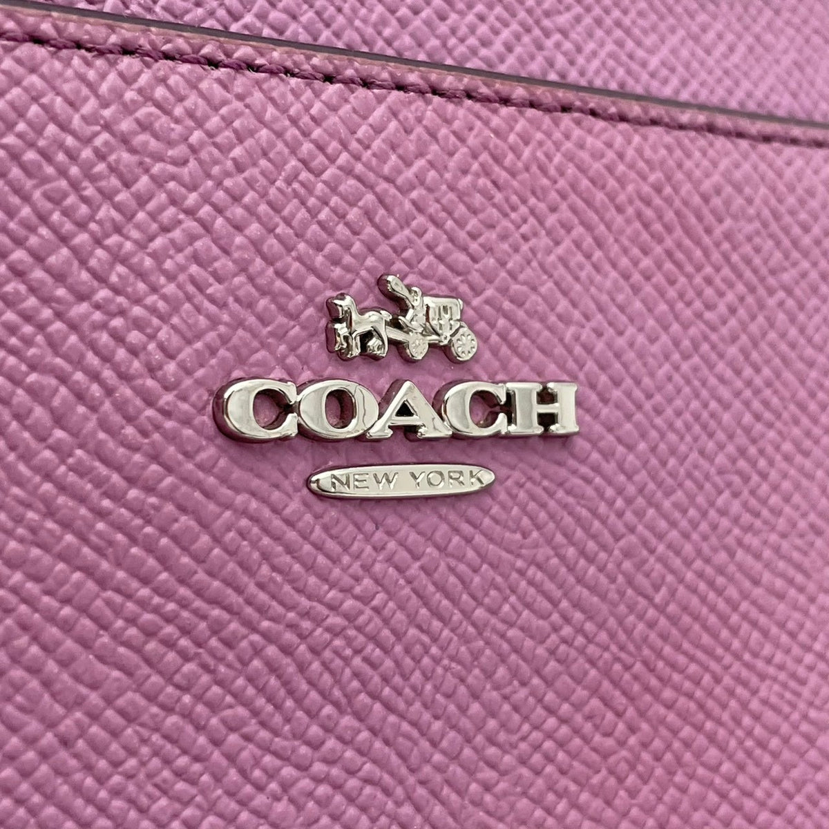 【良品】COACH コーチ F22252 クロスボディ ショルダーバッグ 斜め掛け レザー ライトパープル レディース デイリー カジュアル シンプル 可愛い ポシェット S86