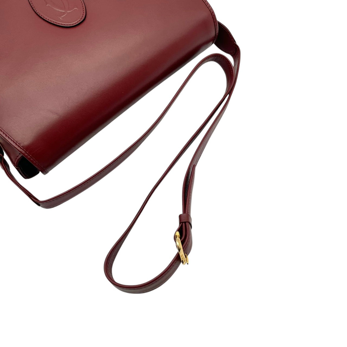 【美品】Cartier カルティエ マストライン ショルダーバッグ フラップ 斜め掛け 肩掛け レザー 本革 ボルドー 赤系 ゴールド金具 ダブルC ロゴ刻印 ヴィンテージ クラシカル エレガント 上品 高級感 レディース かばん S92
