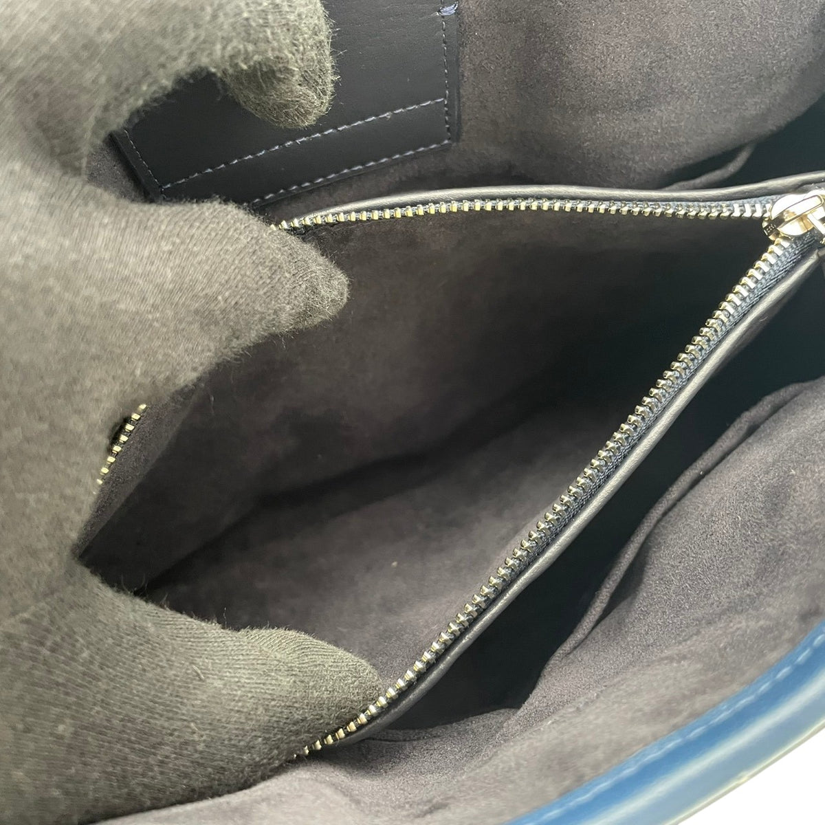 【美品】COACH コーチ 2WAYハンドバッグ ショルダーバッグ シグネチャー カラーブロック マーゴット キャリーオール PVC レザー ベージュ ライトブルー 斜め掛け 肩掛け カバン 鞄 レディース オシャレ ブランド S90