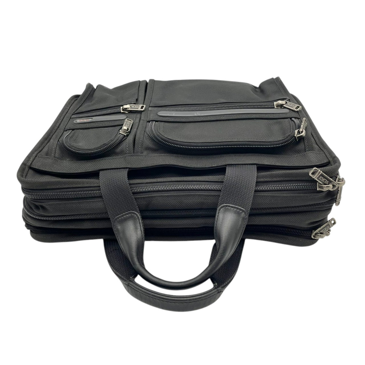 【良品】TUMI トゥミ 2WAY ブリーフケース ビジネスバッグ Alpha バリスティックナイロン レザー ブラック 黒 ショルダーバッグ 手提げ 斜め掛け A4収納可能 通勤 出張 大容量 メンズ カバン 鞄 オシャレ S98