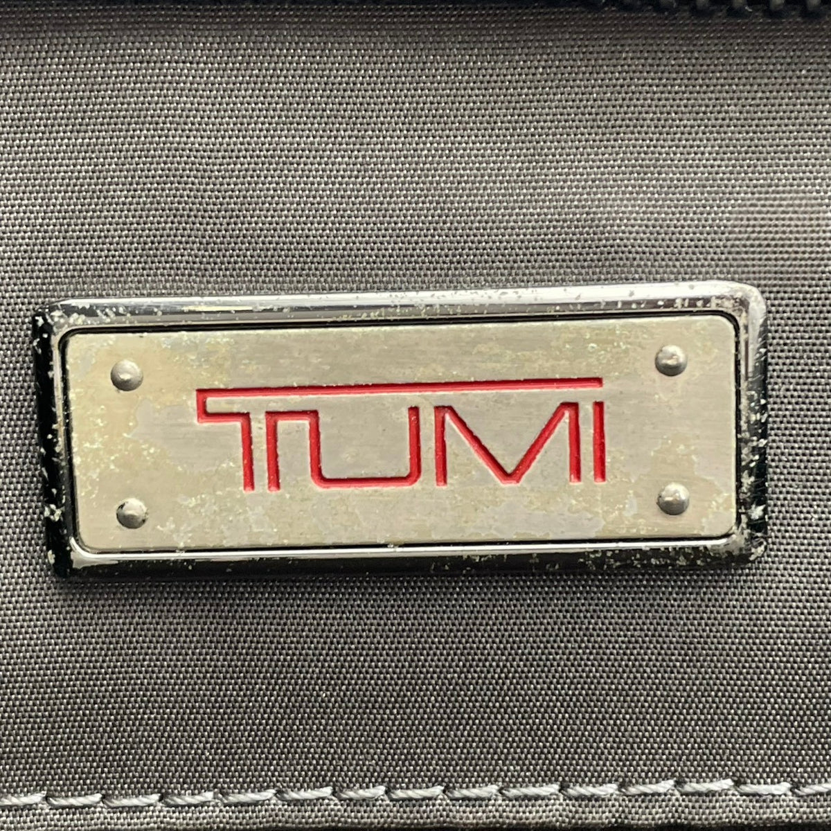 【良品】TUMI トゥミ 2WAY ブリーフケース ビジネスバッグ Alpha バリスティックナイロン レザー ブラック 黒 ショルダーバッグ 手提げ 斜め掛け A4収納可能 通勤 出張 大容量 メンズ カバン 鞄 オシャレ S98
