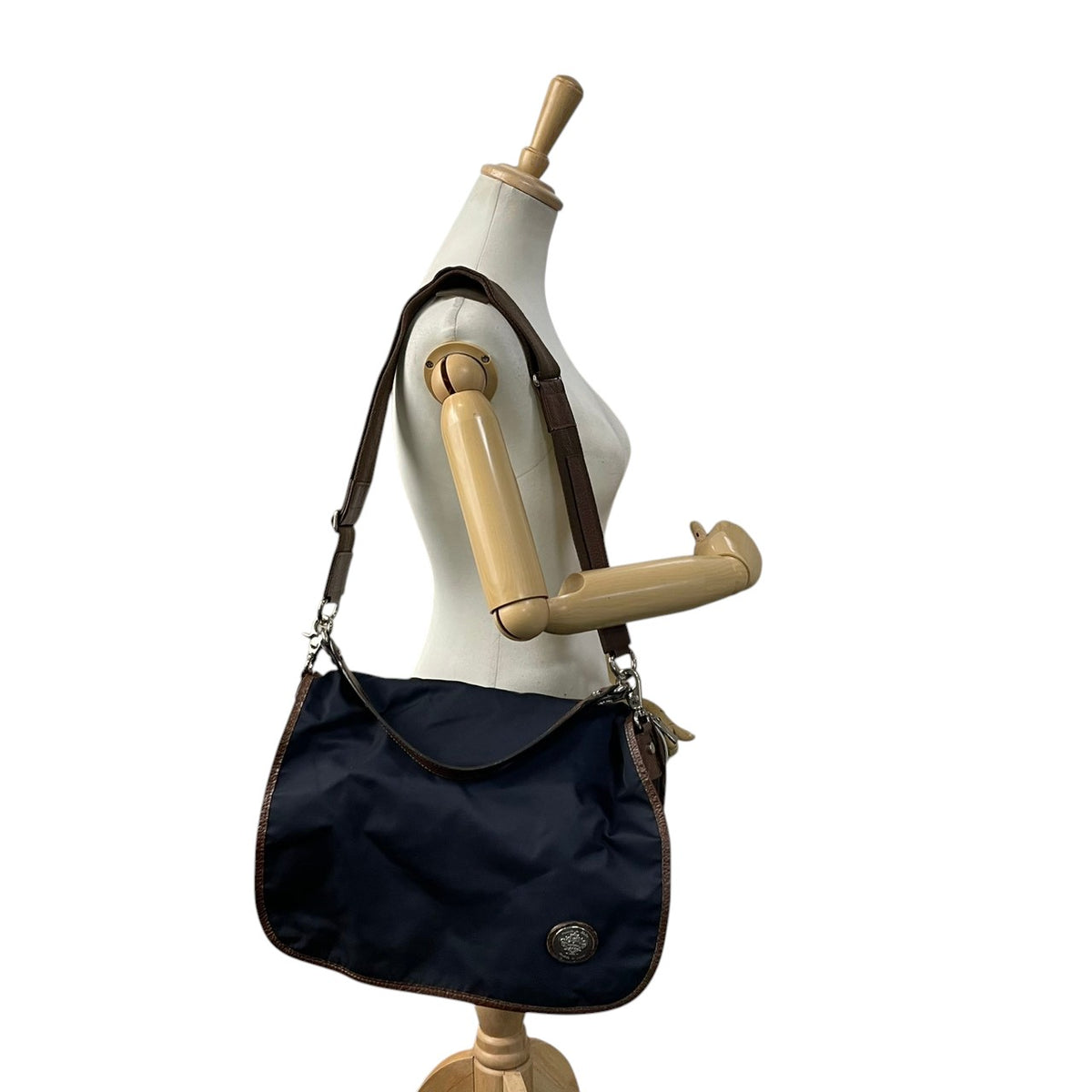 【良品】Orobianco オロビアンコ 2WAY ショルダーバッグ ハンドバッグ ナイロン レザー ネイビー 紺 ブラウン 茶 斜め掛け 肩掛け A4収納可能 軽量 ビジネス カジュアル メンズ レディース カバン 鞄 S98ｖ