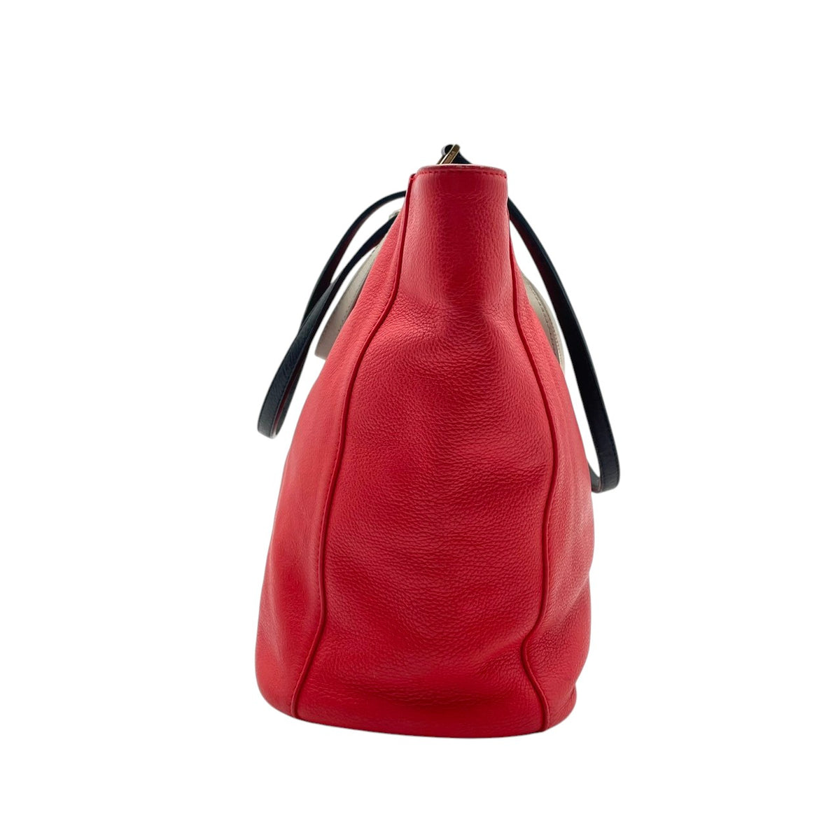 【良品】FURLA フルラ トートバッグ ハンドバッグ シボ革 レザー オレンジ 赤系 マルチハンドル 肩掛け 手提げ A4収納可能 大容量 チャーム付き レディース カジュアル エレガント カバン 鞄 オシャレ ブランド S83