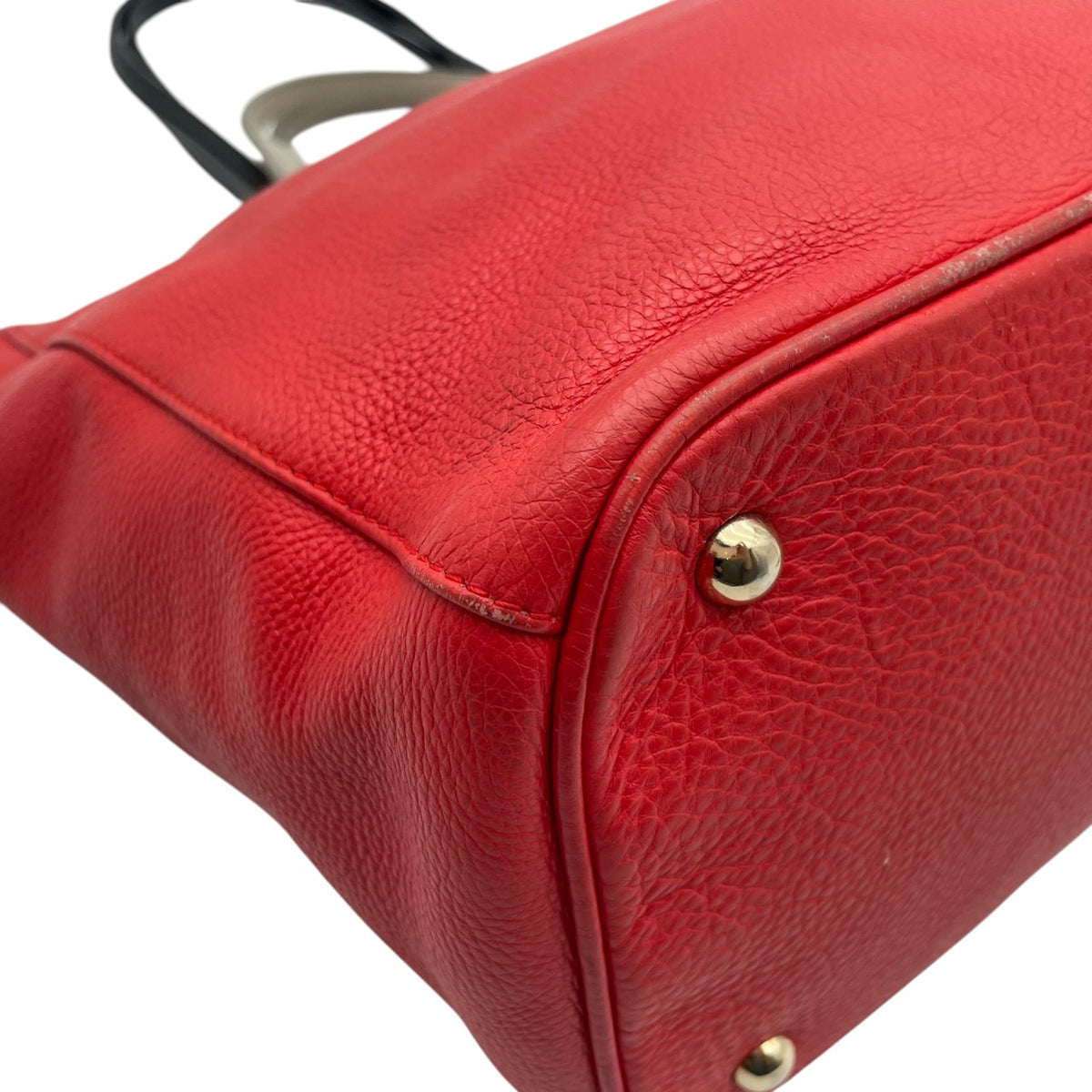 【良品】FURLA フルラ トートバッグ ハンドバッグ シボ革 レザー オレンジ 赤系 マルチハンドル 肩掛け 手提げ A4収納可能 大容量 チャーム付き レディース カジュアル エレガント カバン 鞄 オシャレ ブランド S83