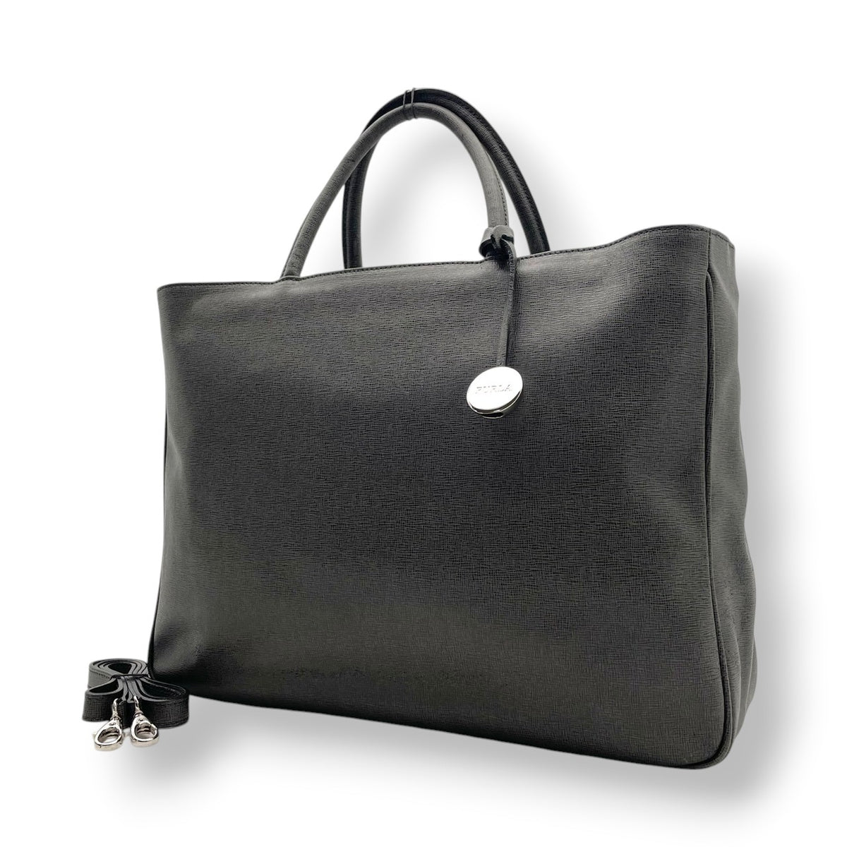 美品 FURLA フルラ トートバッグ ハンドバッグ 2way グレー レザー 本革 シルバー金具 チャーム ショルダーバッグ 斜め掛け 肩掛け A4収納 大容量 通勤 通学 ビジネス レディース イタリア製 エレガント 上品 S83