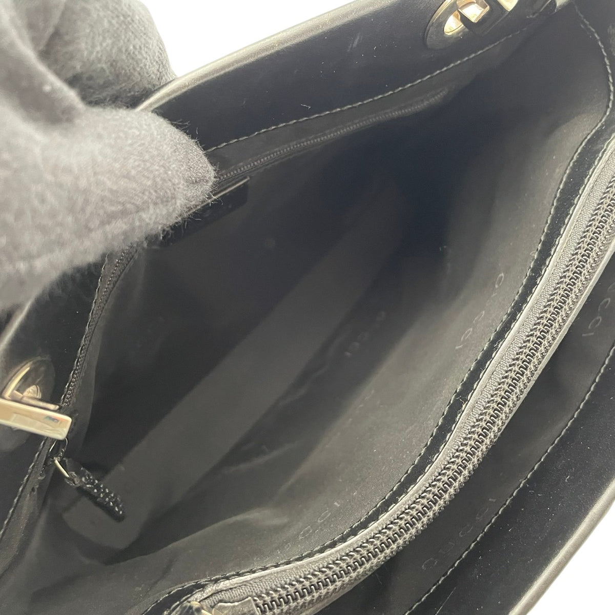良品 GUCCI グッチ バンブー ハンドバッグ トートバッグ ブラック 黒 レザー 本革 バンブーハンドル 竹ハンドル シルバー金具 スクエア 自立 レディース フォーマル ビジネス 通勤 エレガント 上品 ヴィンテージ S84
