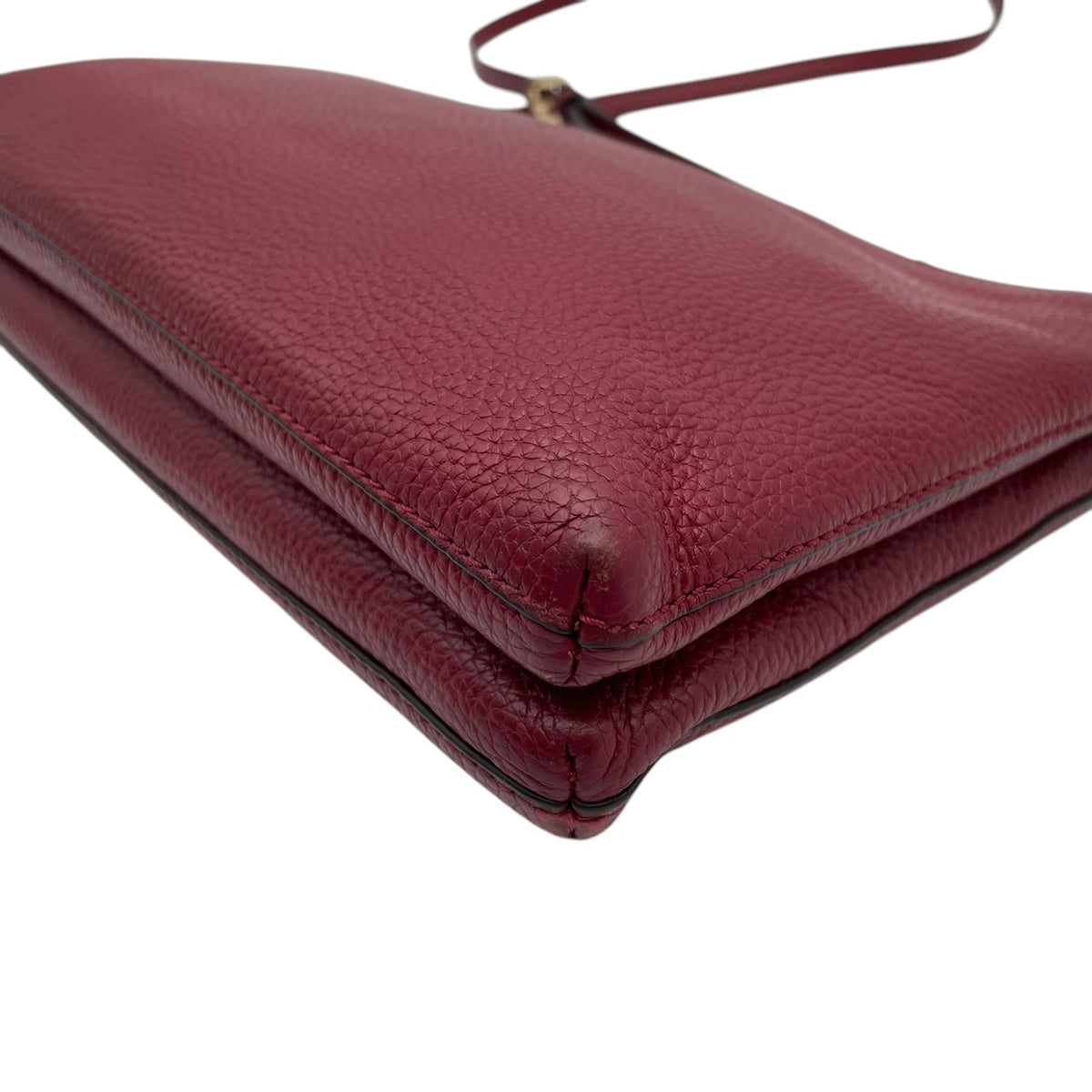 良品 MICHAEL KORS マイケルコース TRISHA トリシャ ミディアム トリプルコンパートメント ショルダーバッグ クロスボディ ボルドー レザー シボ革 ゴールド金具 ロゴ 斜めがけ レディース S99