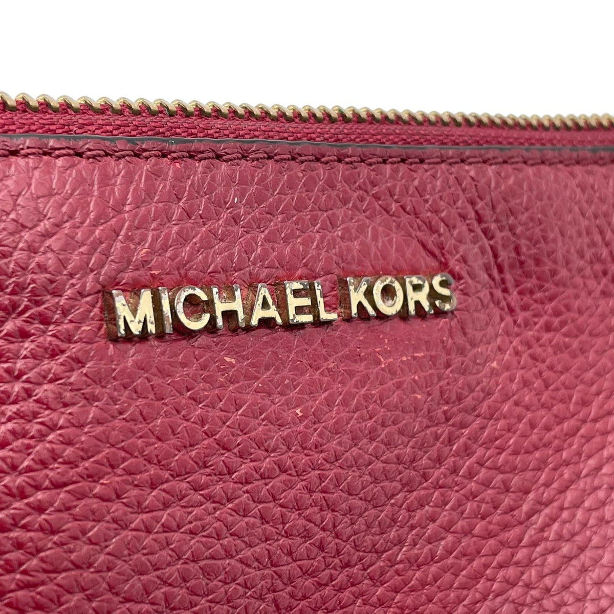 良品 MICHAEL KORS マイケルコース TRISHA トリシャ ミディアム トリプルコンパートメント ショルダーバッグ クロスボディ ボルドー レザー シボ革 ゴールド金具 ロゴ 斜めがけ レディース S99