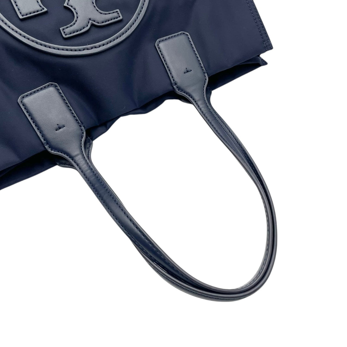 良品 TORY BURCH トリーバーチ Ella エラ トートバッグ ネイビー ナイロン レザー ダブルT ビッグロゴ ロゴパッチ 肩掛け ワンショルダー ハンドバッグ 大型ロゴ シンプル レディース カジュアル デイリー S99