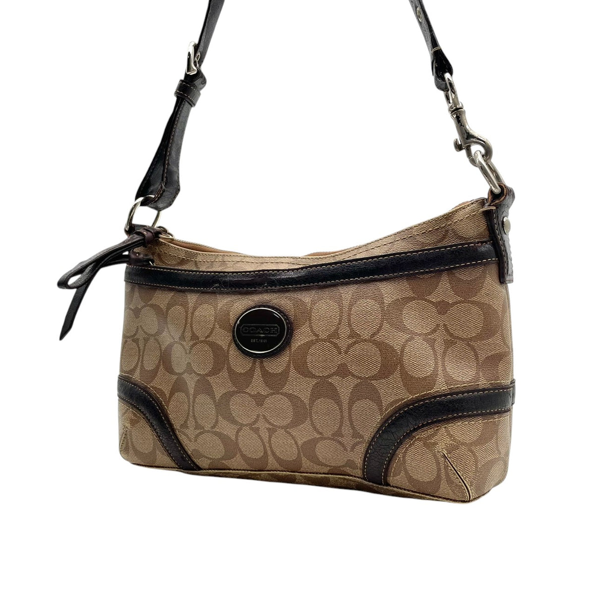 良品 COACH コーチ ヘリテージ シグネチャー ショルダーバッグ ライトブラウン ブラウン PVC レザー ロゴプレート シルバー金具 肩掛け 斜め掛け モノグラム ファスナー レディース ロゴ柄 カジュアル デイリー S99