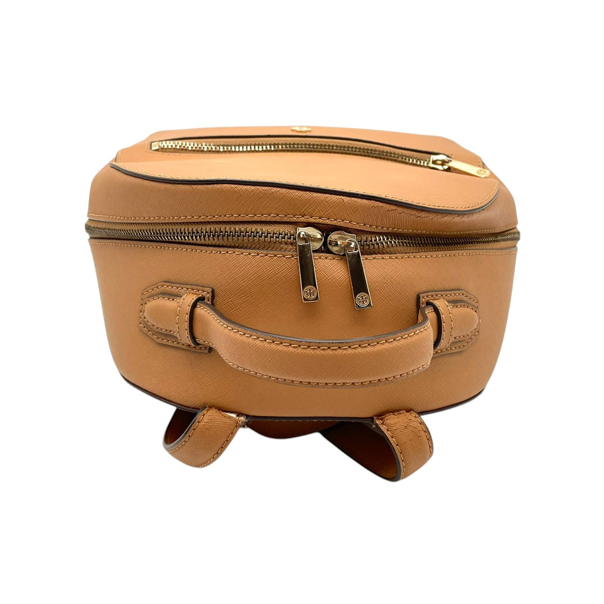 TORY BURCH トリーバーチ Emerson エマーソン バックパック リュック デイパック キャメル レザー サフィアーノ調 ダブルT ロゴ ゴールド金具 フロントポケット ファスナー 無地 レディース 通勤 通学 カジュアル デイリー S95