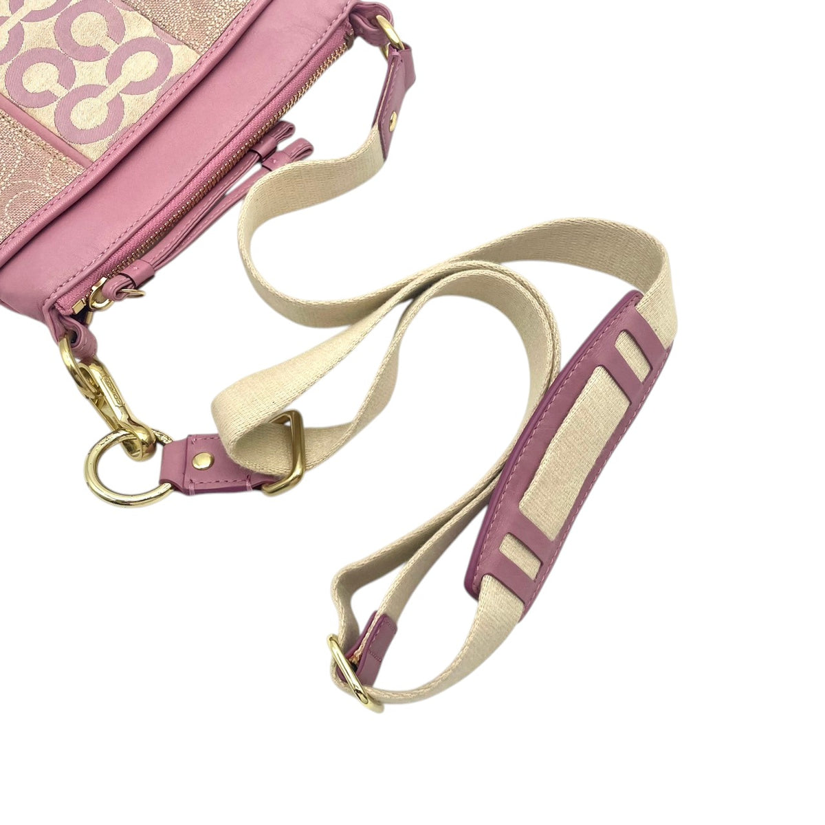 美品 COACH コーチ 42683 Ali アリ パッチワーク スイングパック ショルダーバッグ ピンク パープル シグネチャー キャンバス レザー ゴールド金具 斜め掛け クロスボディ レディース ロゴ 総柄 S22 ファスナー開閉