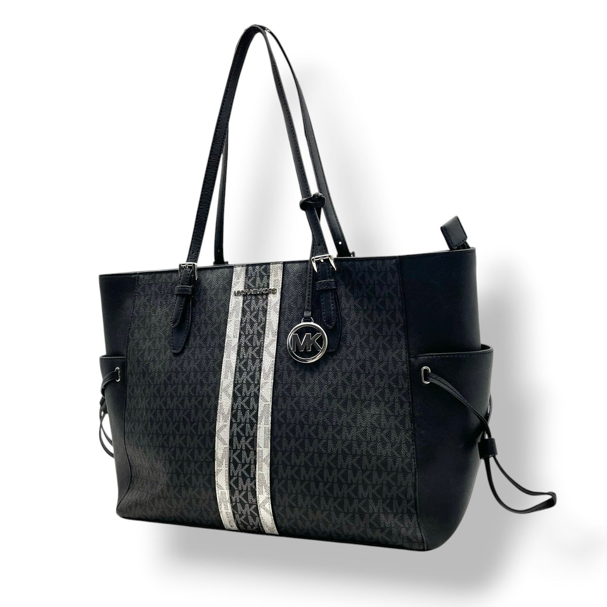 良品 MICHAEL KORS マイケルコース 35F2S2GT7B Gilly ギリー ラージ トートバッグ ブラック シグネチャー PVC レザー ストライプ ドローストリング トップジップ MKロゴ チャーム シルバー金具 肩掛け レディース S22