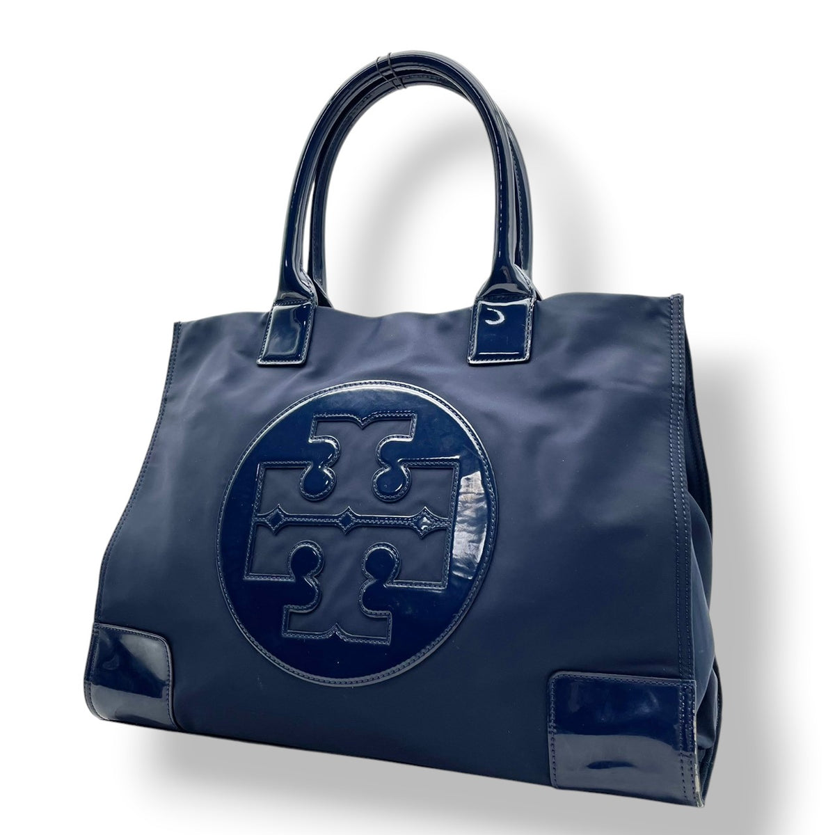 良品 TORY BURCH トリーバーチ Ella エラ ラージ トートバッグ ネイビー ナイロン パテント エナメル ダブルT ビッグロゴ ロゴパッチ ゴールド金具 ハンドバッグ ファスナー 肩掛け レディース 大きめ S10