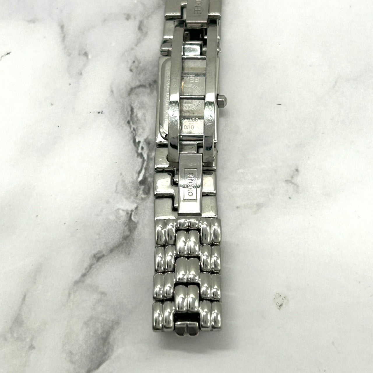 Authentic FENDI 660L Ladies Watch Quartz Navy Dial Rectangular SS Elegant VG