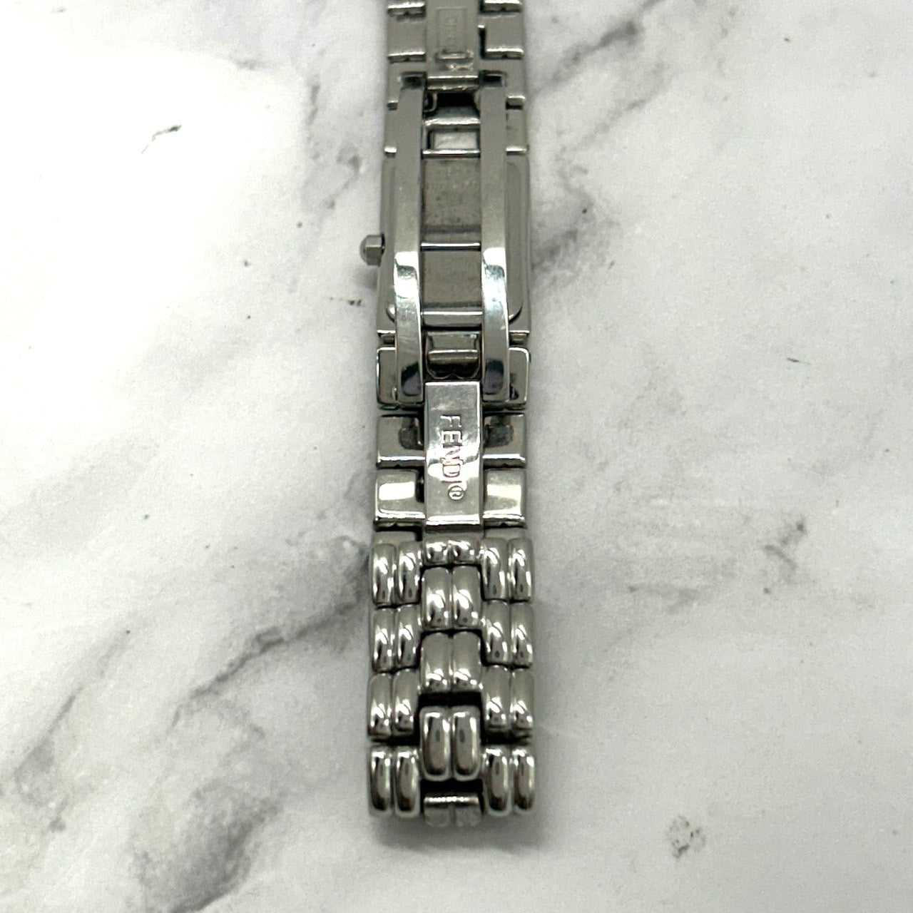 Authentic FENDI 660L Ladies Watch Quartz Navy Dial Rectangular SS Elegant VG