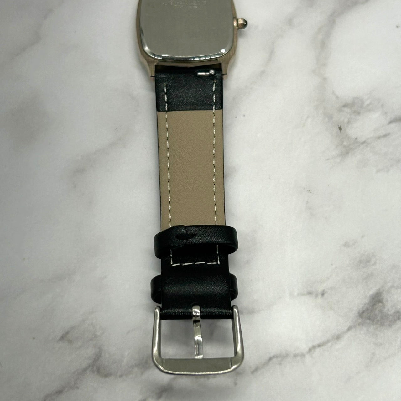 Authentic SEIKO Dolce 9522-5010 Mens Watch Gold Dial Silver Quartz Date Tonneau