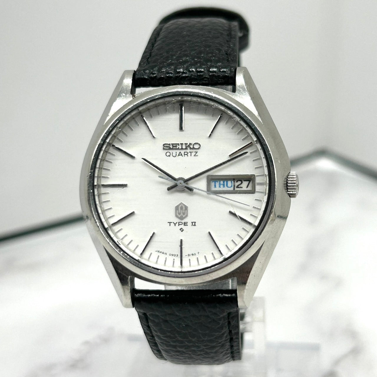 Authentic SEIKO TYPE II 0903-8110 Mens Watch White Dial Silver Quartz DayDate