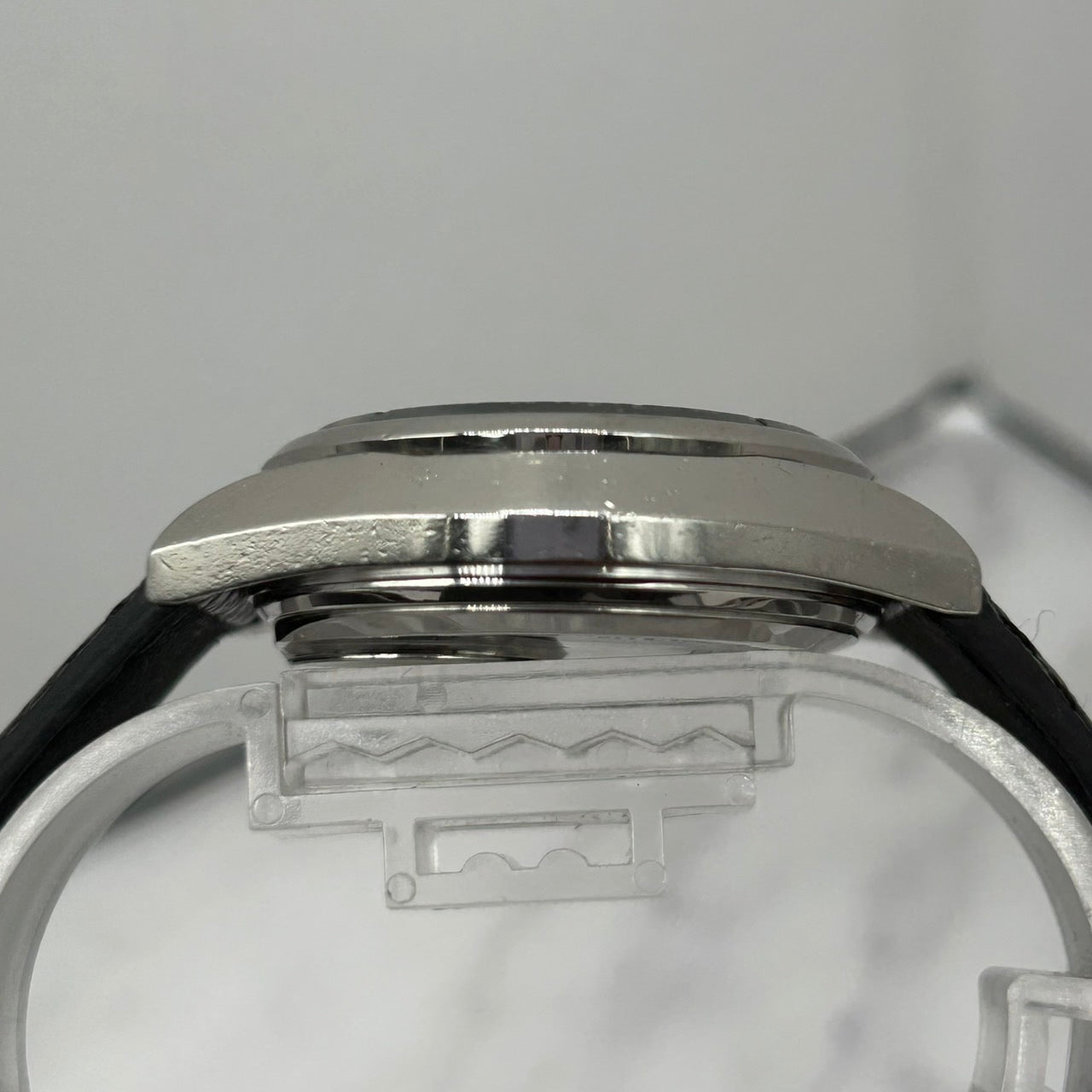 Authentic SEIKO TYPE II 0903-8110 Mens Watch White Dial Silver Quartz DayDate