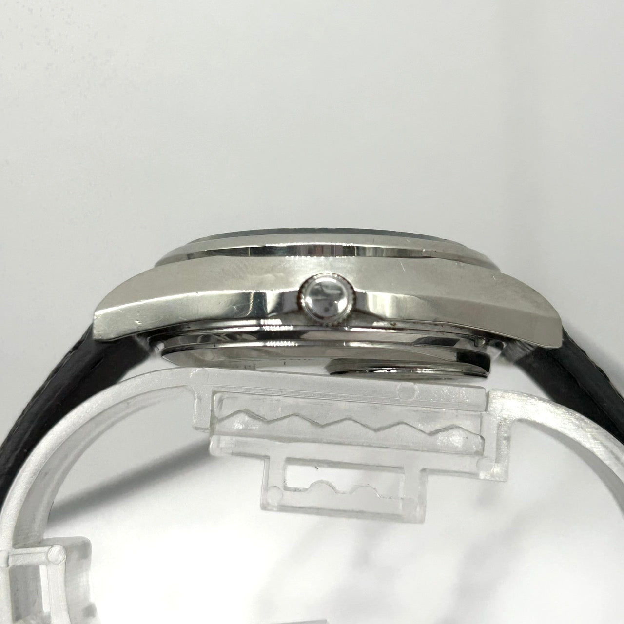 Authentic SEIKO TYPE II 0903-8110 Mens Watch White Dial Silver Quartz DayDate