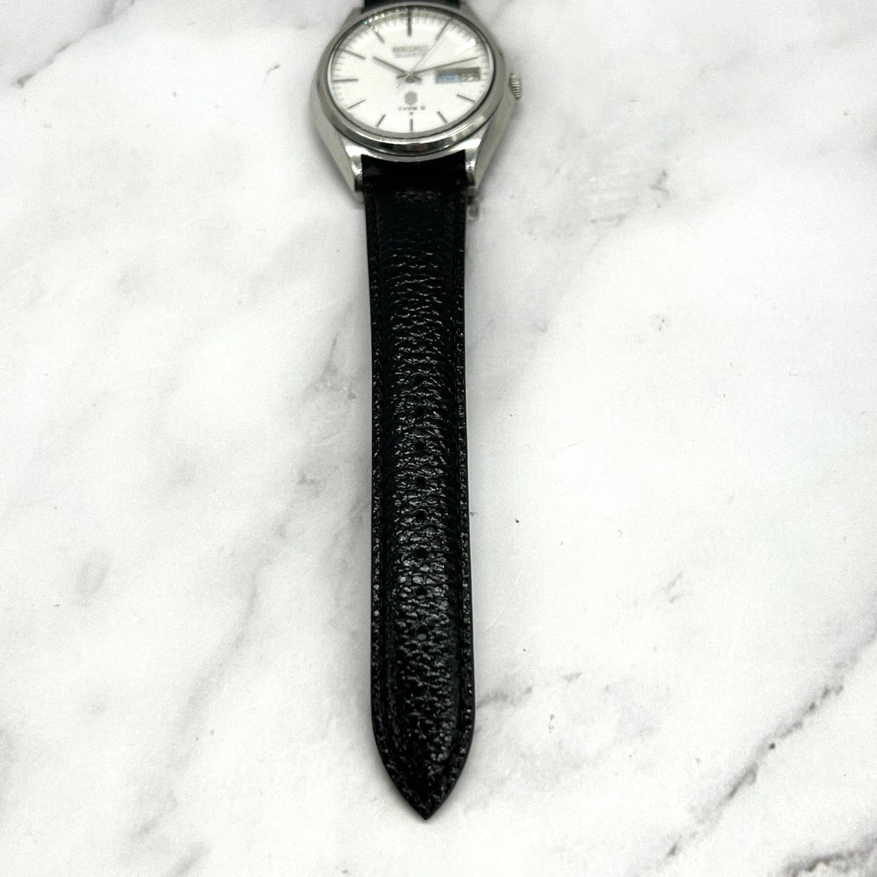 Authentic SEIKO TYPE II 0903-8110 Mens Watch White Dial Silver Quartz DayDate