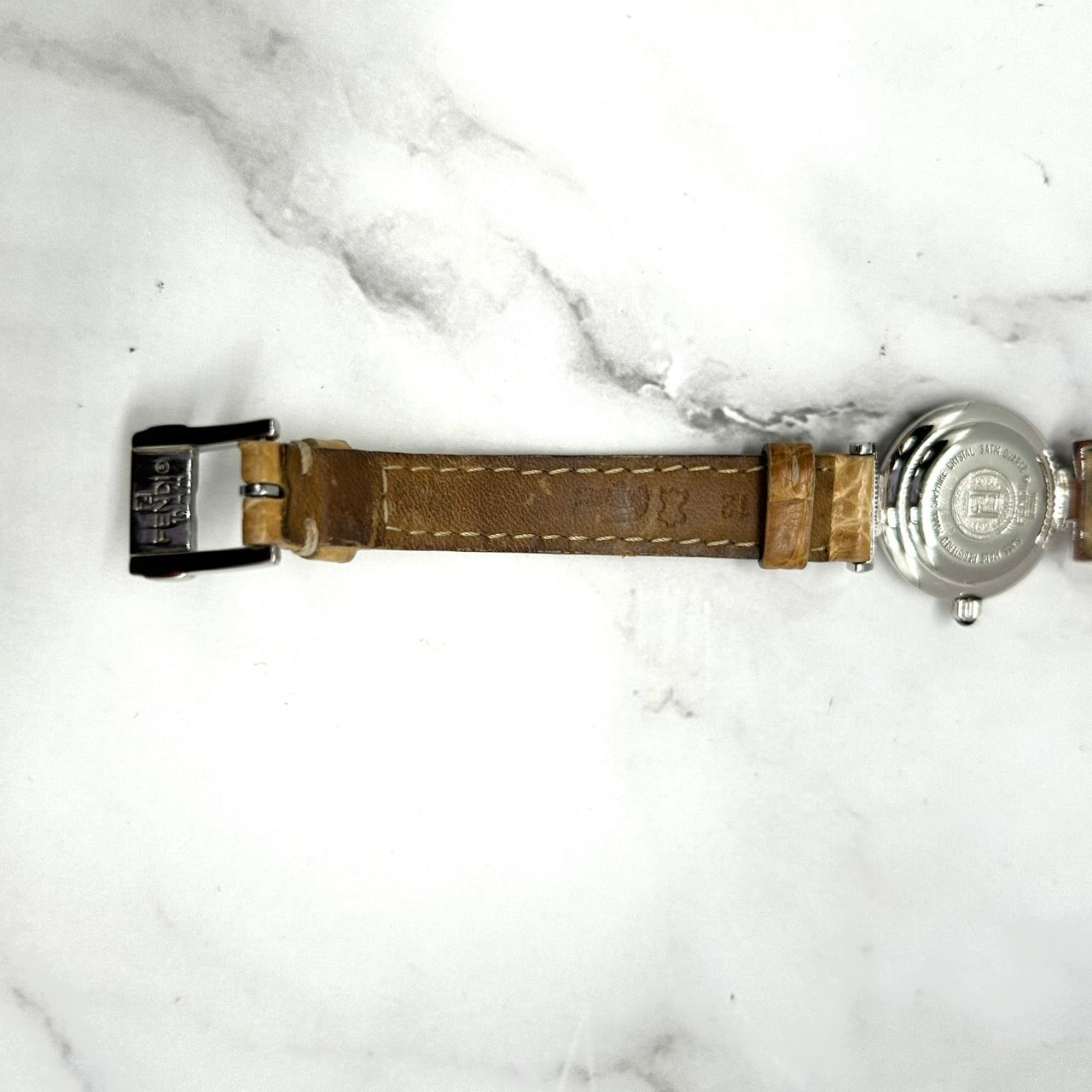 Authentic FENDI 088-320L-019 Ladies Watch White Dial Silver Case StrapUsed