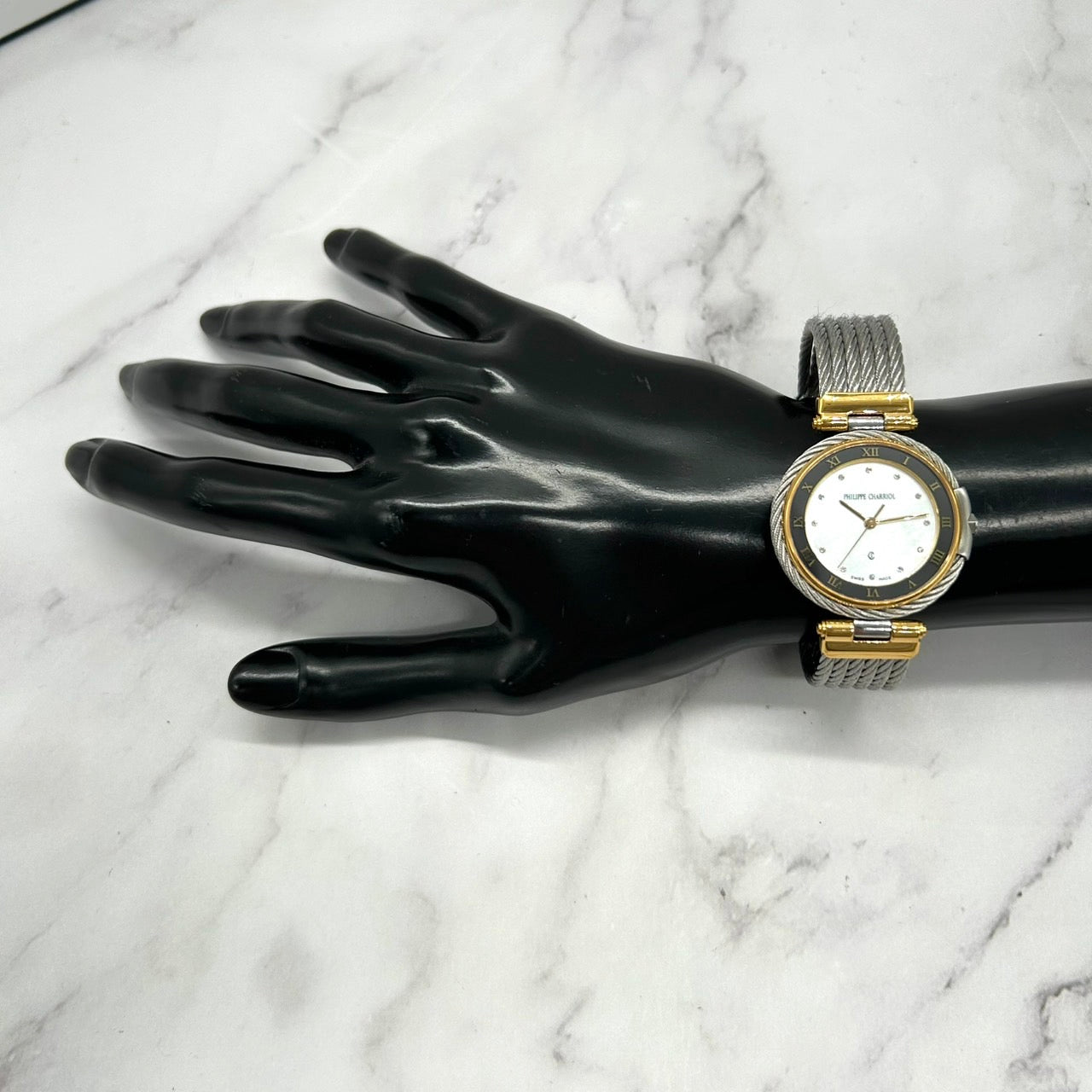 Authentic PHILIPPE CHARRIOL St-Tropez Watch Shell Dial Diamond Ladies Quartz