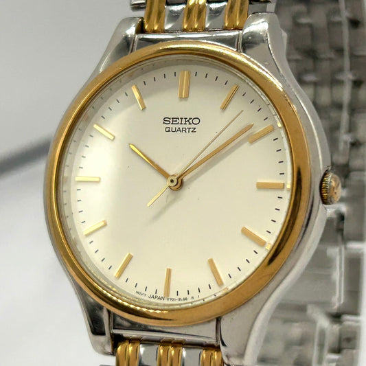 【美品】電池交換済 SEIKO セイコー 腕時計 V701-1V70 メンズ クオーツ アナログ ホワイト文字盤 シルバー ゴールド コンビ クラシック エレガント ドレスウォッチ ビジネス フォーマル 定番人気モデル クリーニング済み G2