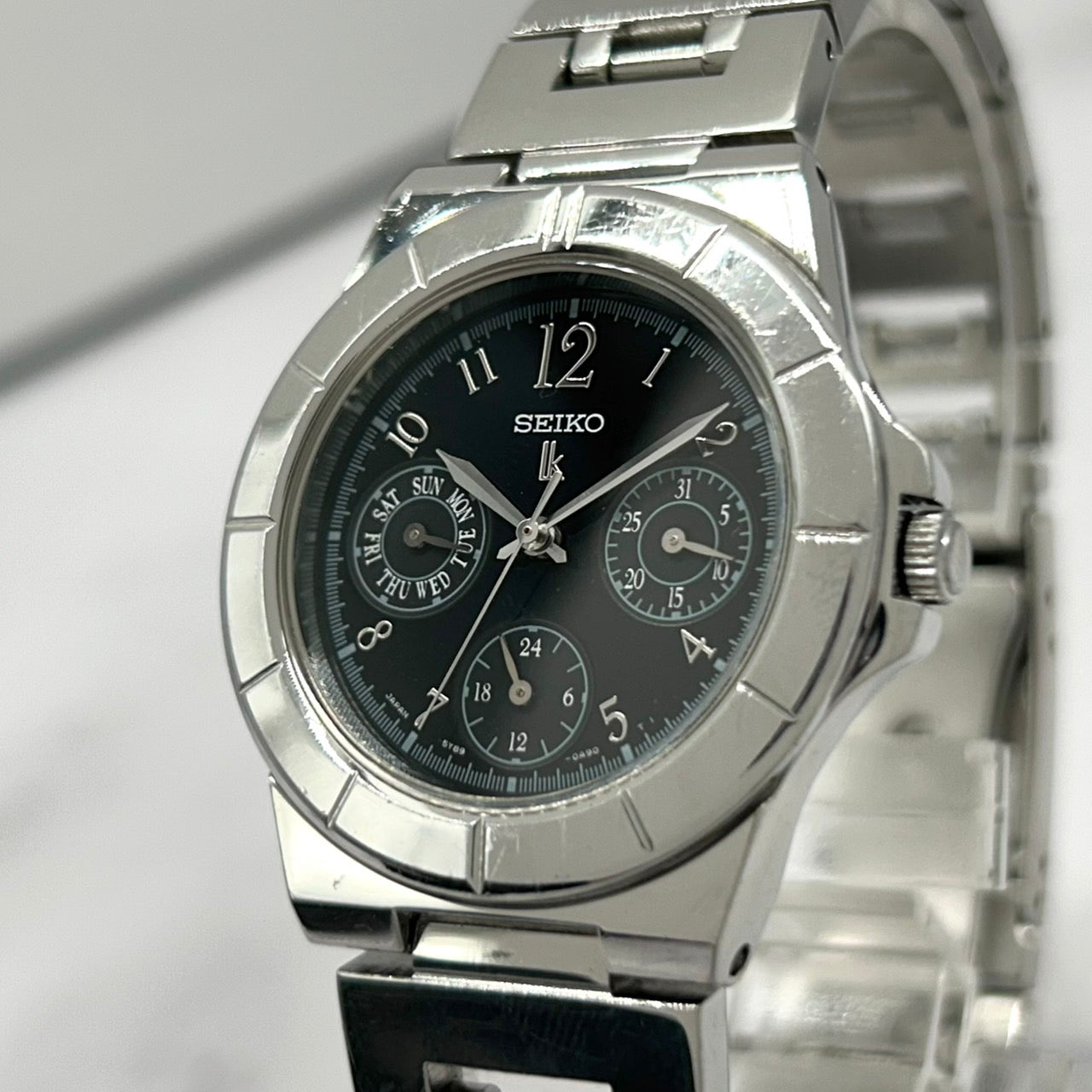 【電池交換済/美品】セイコー ルキア 腕時計 5Y89-0B30 クオーツ 多機能 ネイビー文字盤 アナログ デイデイト 24時間計 メンズ レディース ユニセックス ドレスウォッチ ビジネス カジュアル クリーニング済 SEIKO LUKIA i2