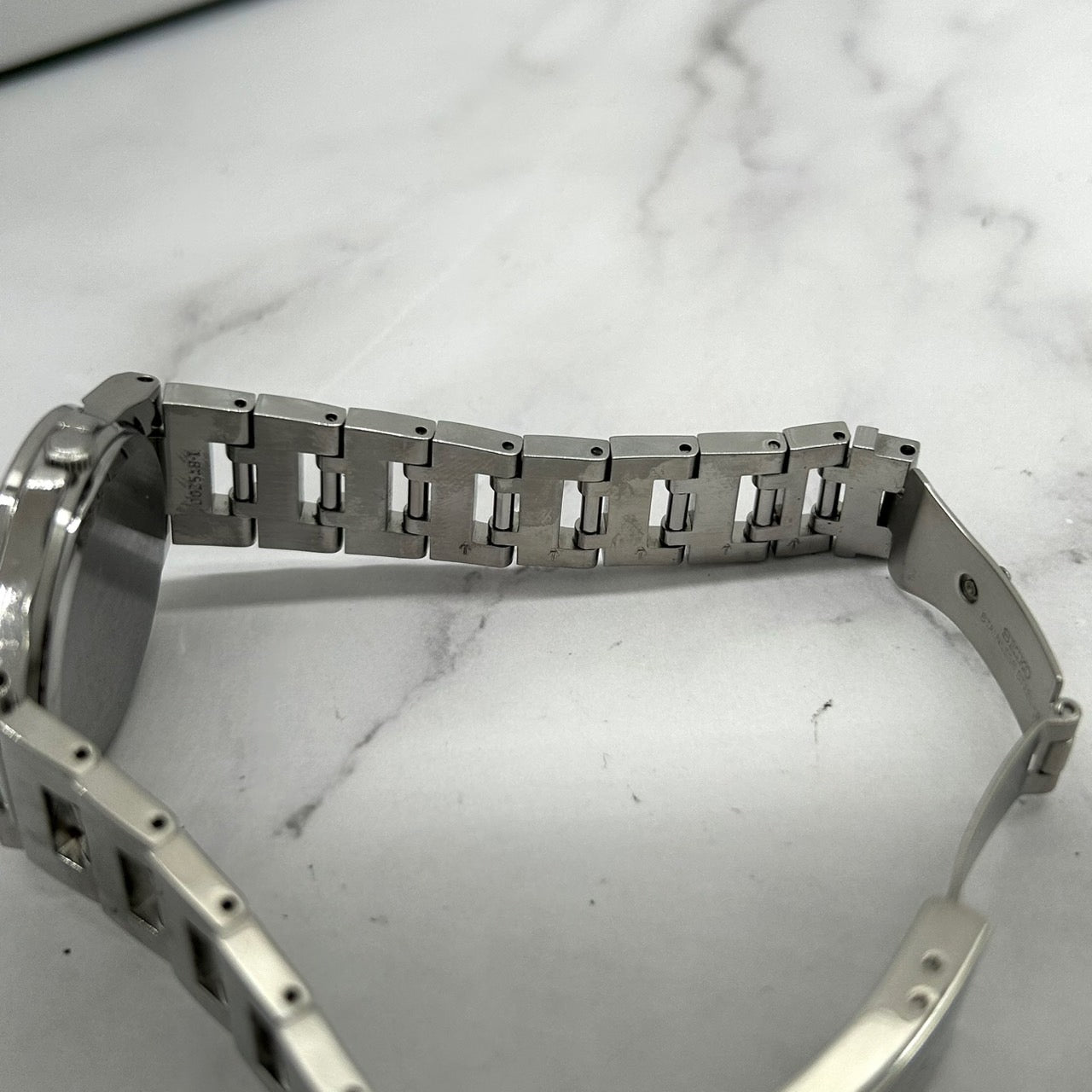 【電池交換済/美品】セイコー ルキア 腕時計 5Y89-0B30 クオーツ 多機能 ネイビー文字盤 アナログ デイデイト 24時間計 メンズ レディース ユニセックス ドレスウォッチ ビジネス カジュアル クリーニング済 SEIKO LUKIA i2